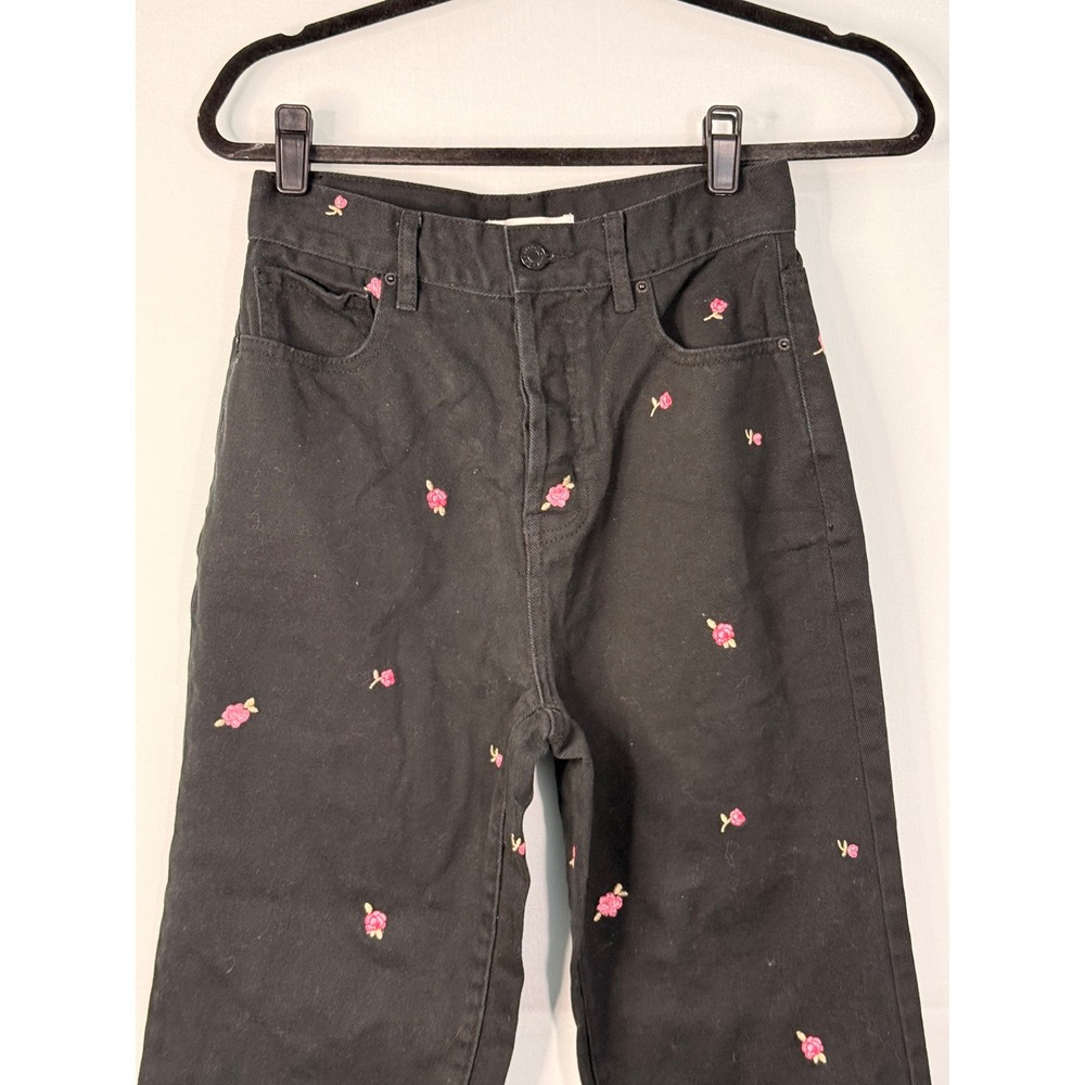 PacSun High Rise Straight Jeans Womens 26 Black Rose Floral Embroidered Denim - Picture 2 of 9